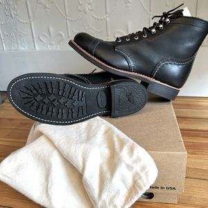 NWT Red Wing Heritage Iron Ranger Boots, Women’s size 8 black